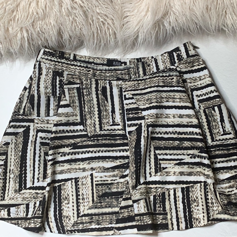 a.n.a Black and Cream Skirt